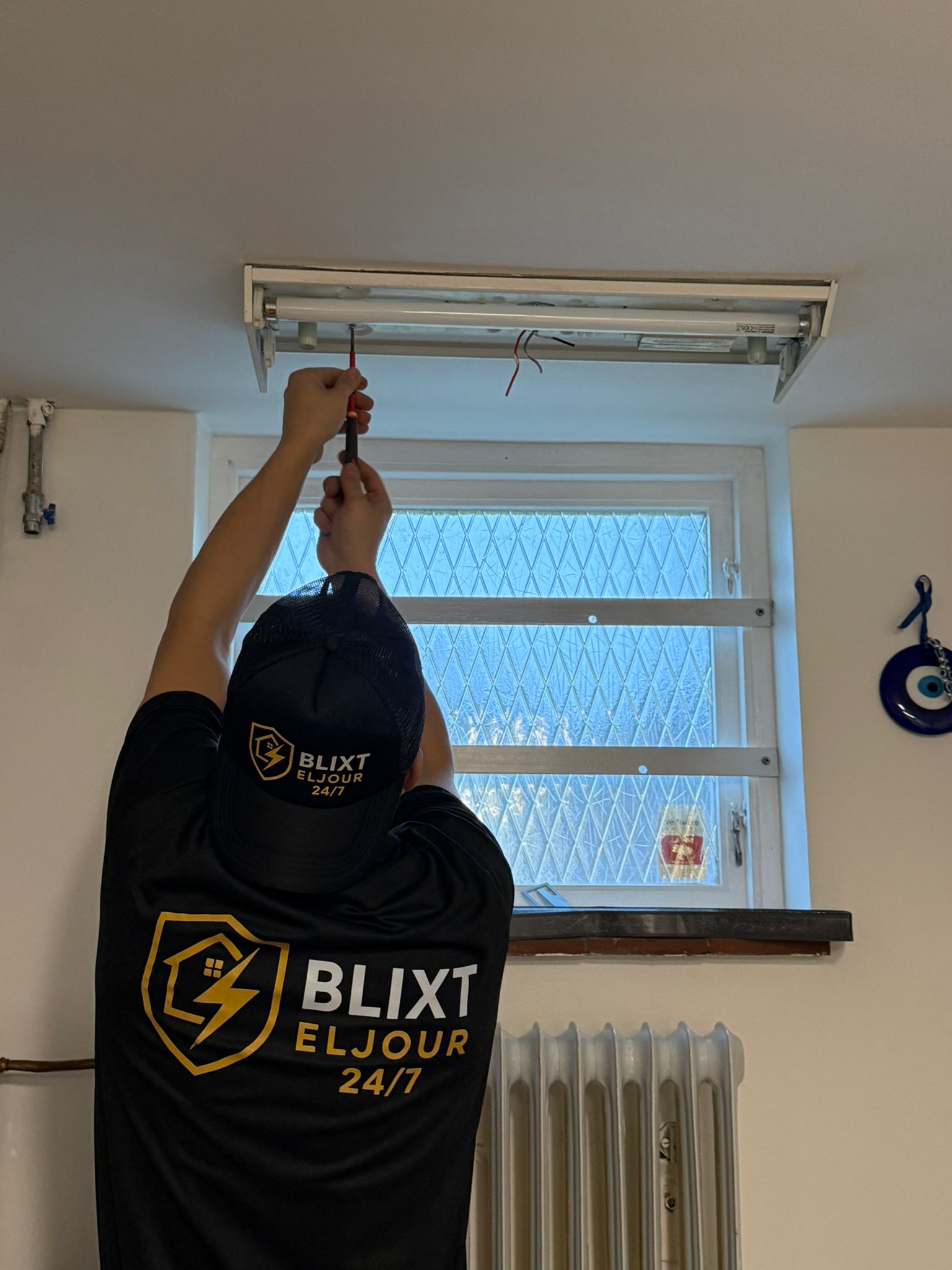 Laddbox - Blixt Eljour 247, Blixteljour247, Blixteljour, Blixt eljour, elektriker Stockholm